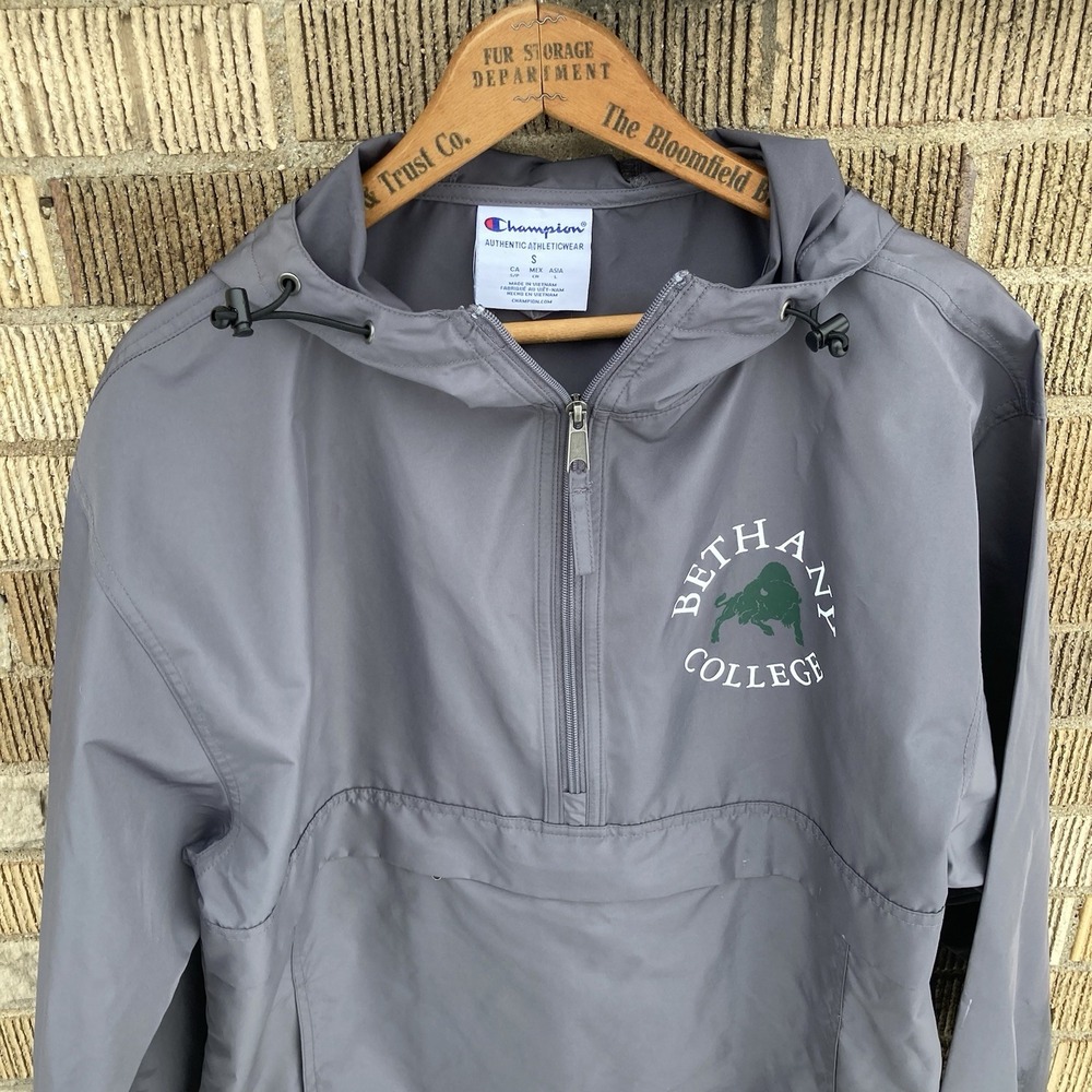 Bethany College Bison Men's‎ Small Champion Windbreaker Hoodie 1/2 Zip Jacket